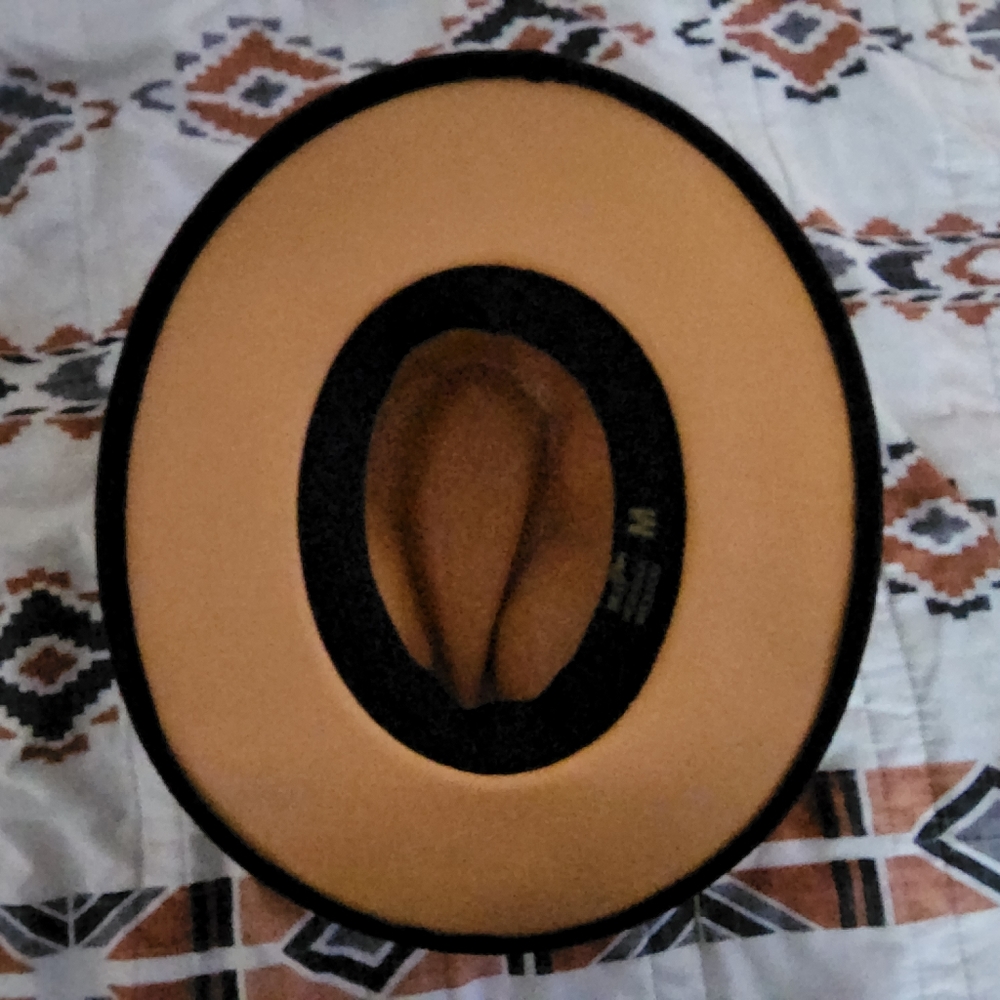 Hat - Picture 6 of 6